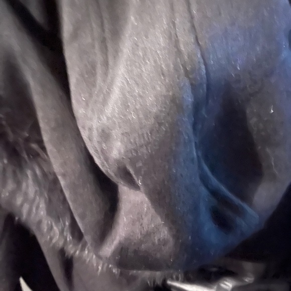 Dino Gaspari 100% Angora coat withh leatherr trim - Picture 4 of 5